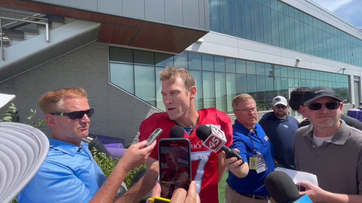 Tennessee Titans quarterback Ryan Tannehill meets with the media on Wednesday at the Minnesota Vikings' training facility in Eagen, Minn. (AllTitans.com photo by Tom Brew)