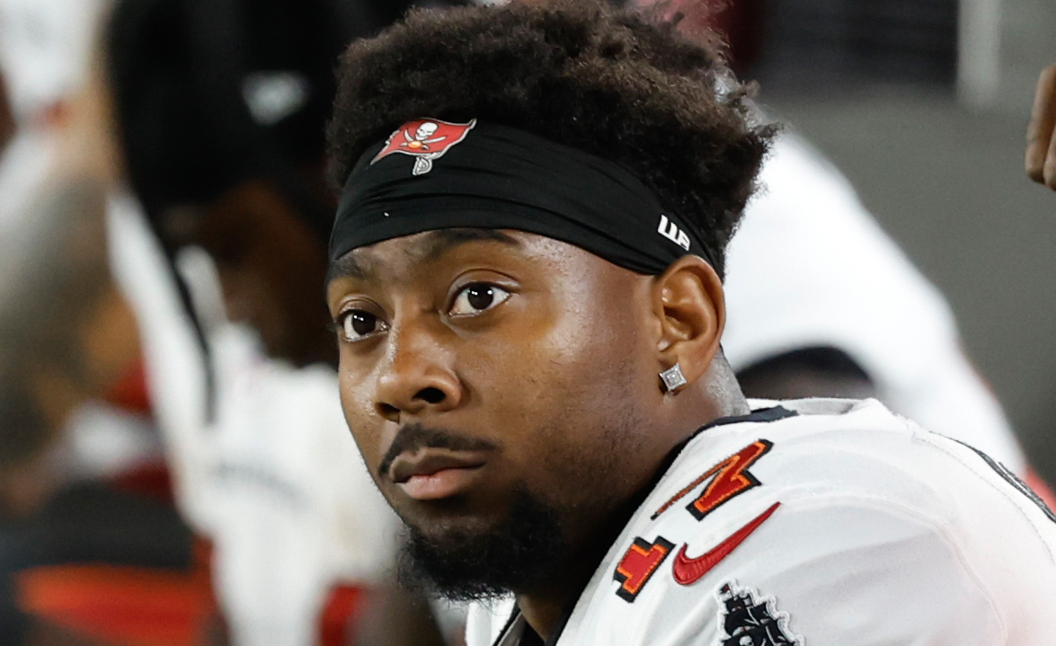 Buccaneers' Starting Wide Receiver Carted Off During Jets Joint Practice Tampa Bay Buccaneers