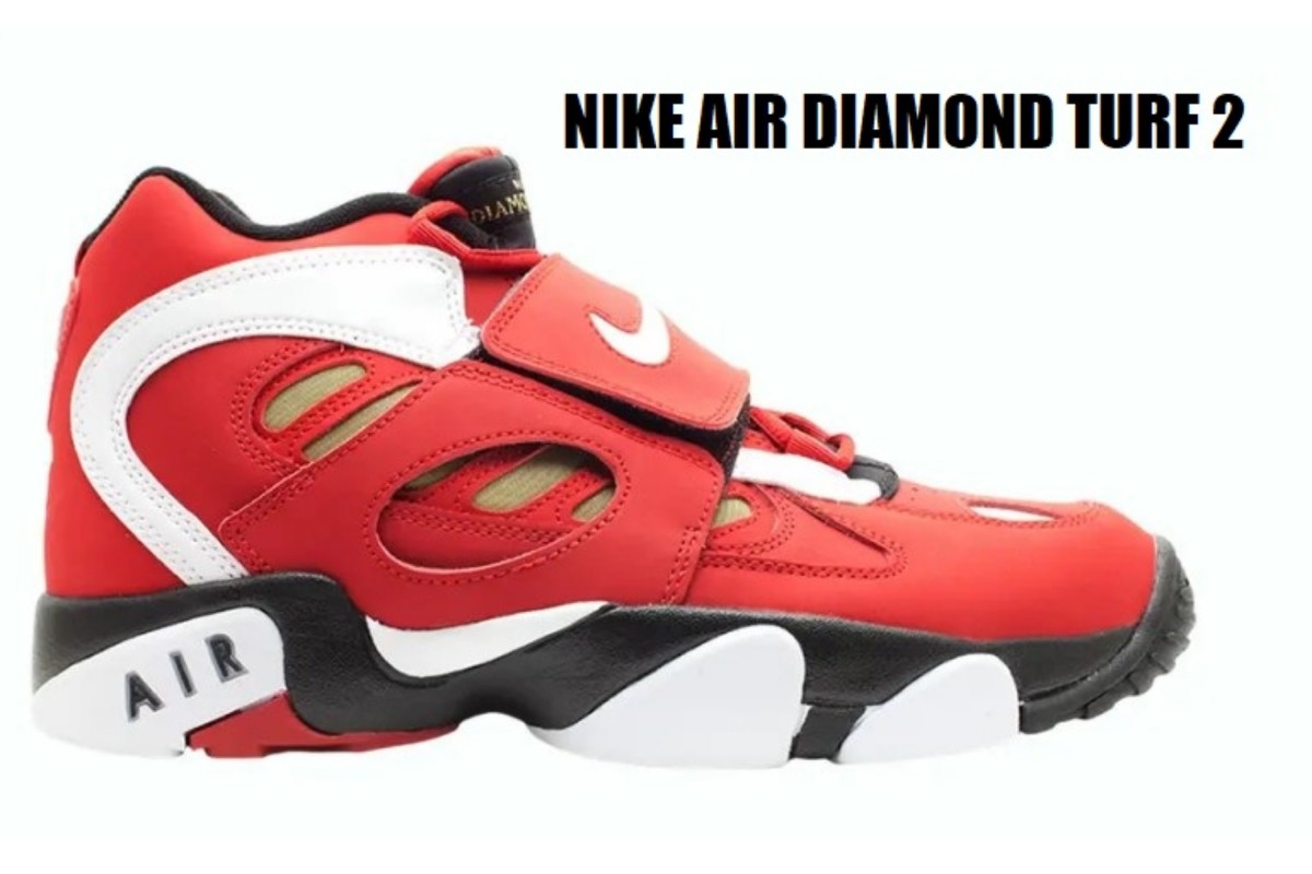 Nike Diamond Turf 2