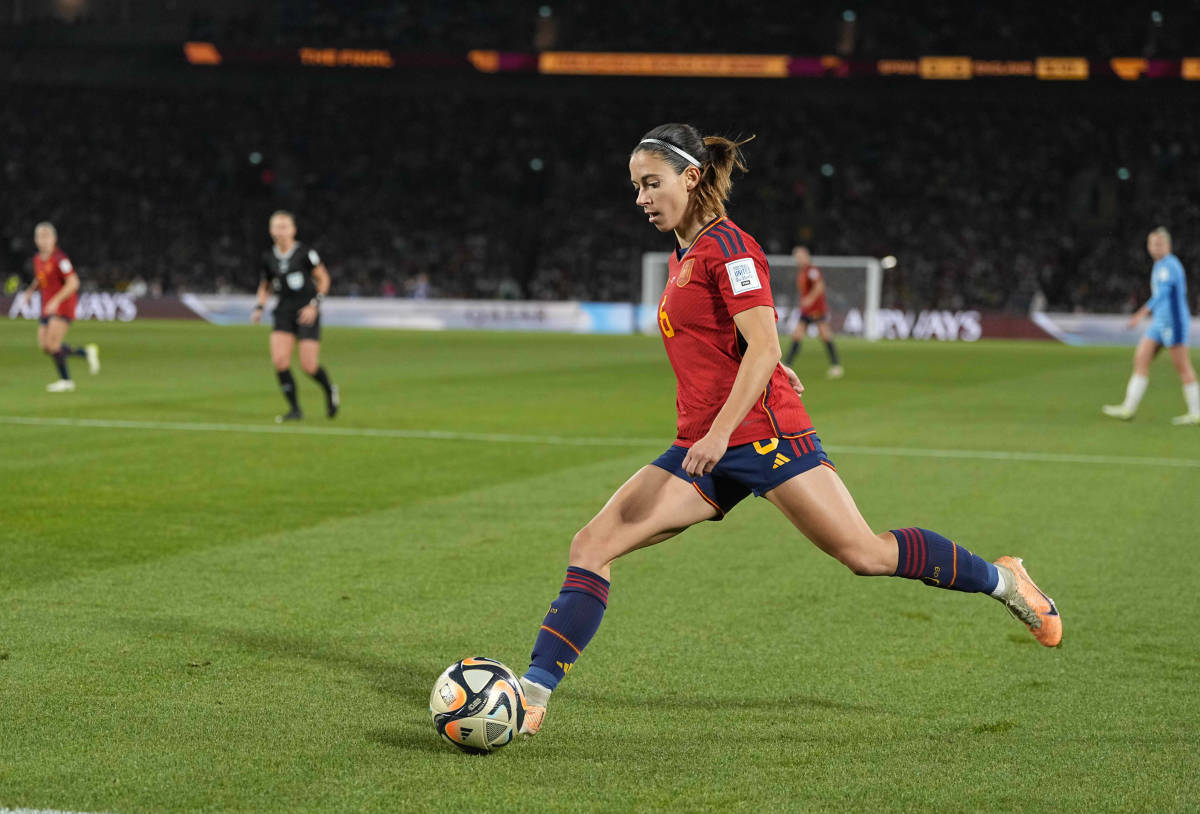 Aitana Bonmati pictured playing for Spain in the 2023 FIFA Women's World Cup final
