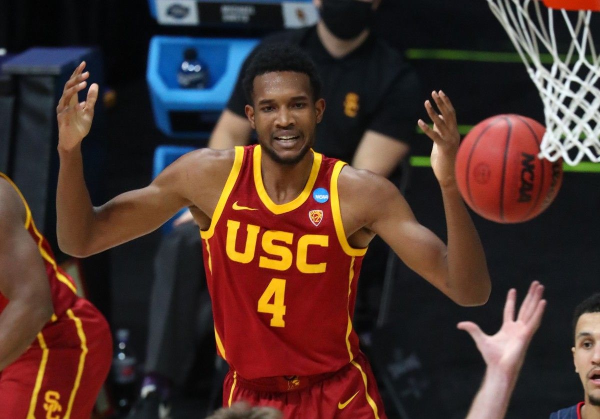 USC Basketball: Trojan-Turned-Pro Makes Writer's Top 10 List Of Best ...