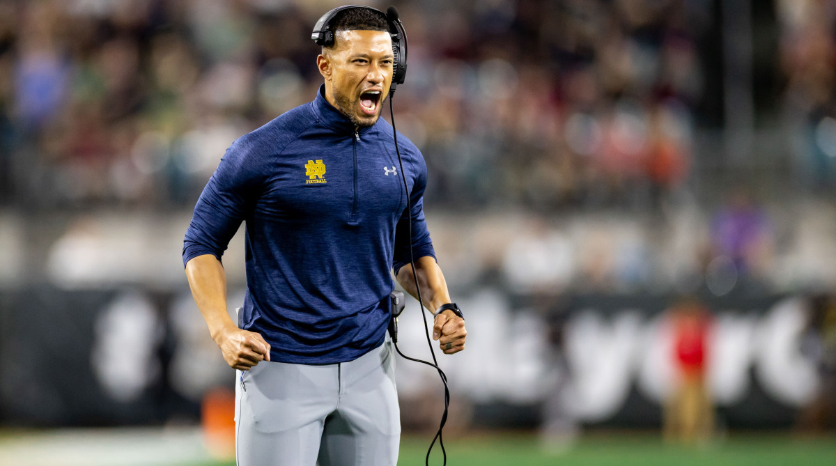 Notre Dame Fighting Irish head coach Marcus Freeman during the second half against the South Carolina Gamecocks.