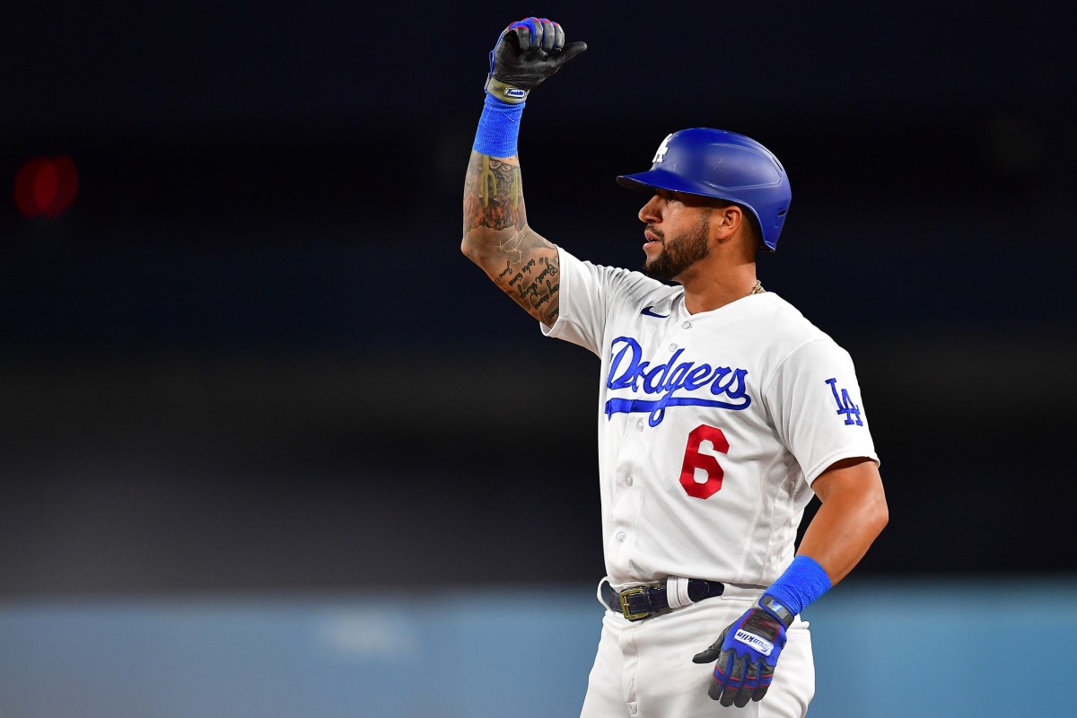 Dodgers News LA GM Praises David Peralta and His 'Grinder Mentality