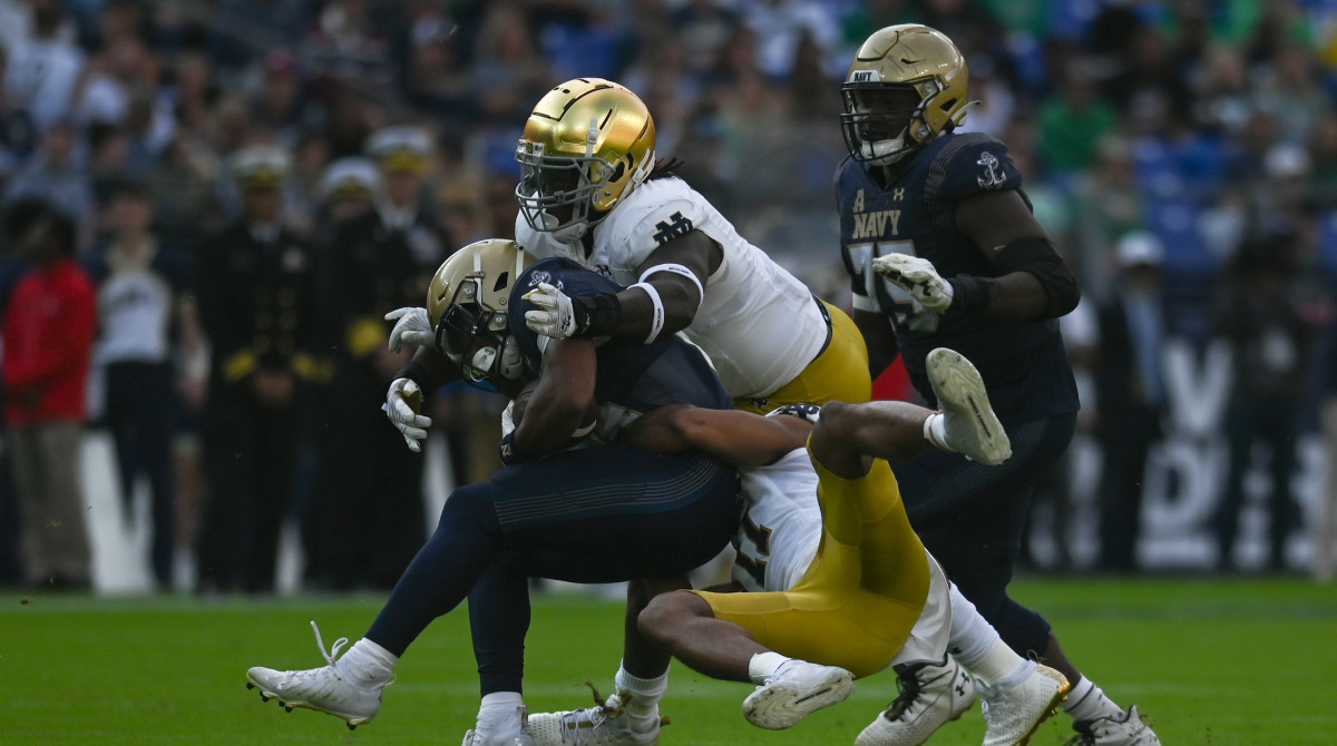 College football Week 0 picks Notre Dame—Navy kicks things off