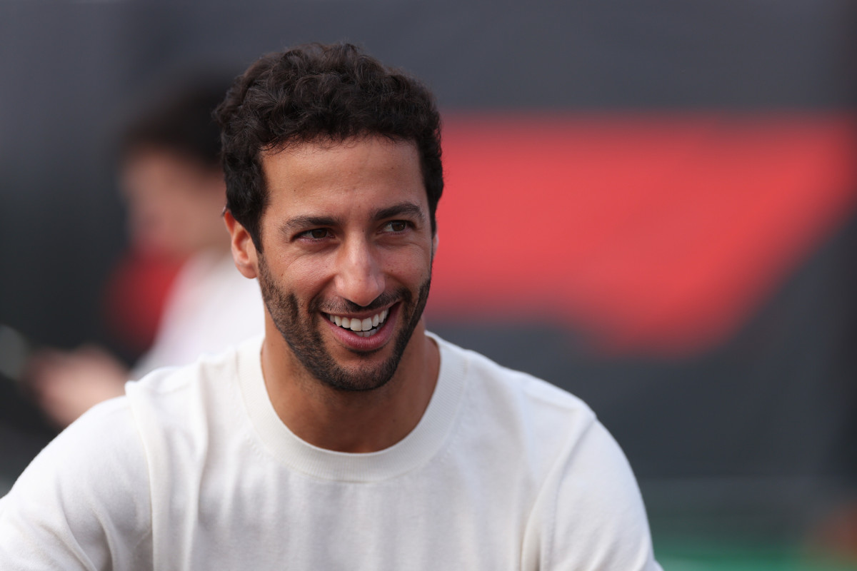 F1 News: Daniel Ricciardo Speaks Out After Crash That Leaves Him With ...