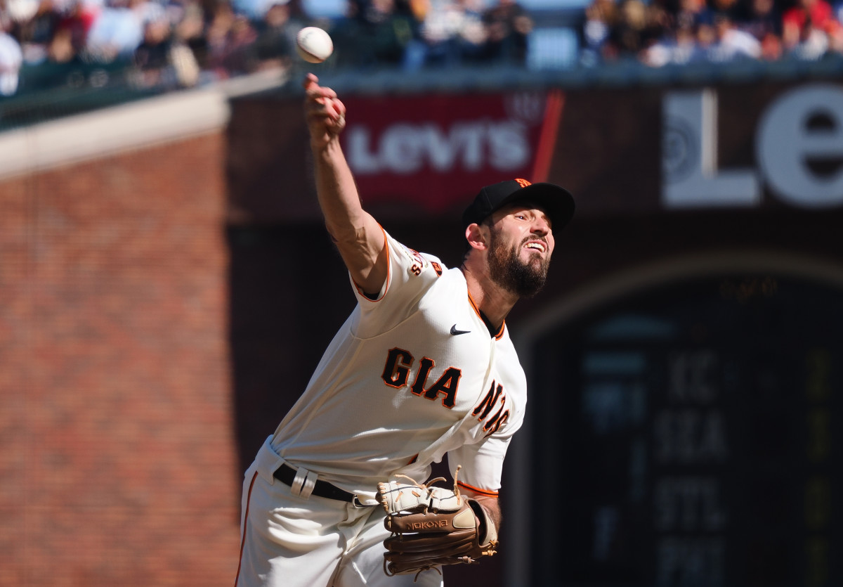 SF Giants starting pitcher Tristan Beck pitches the ball against the Atlanta Braves during the first inning at Oracle Park on August 27, 2023.