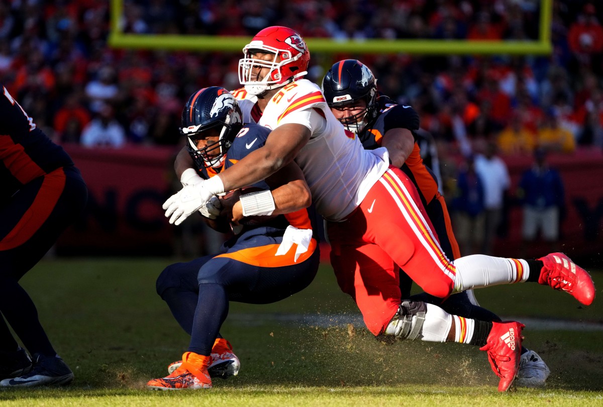 Chiefs defensive tackle Chris Jones is still holding out from the Chiefs.