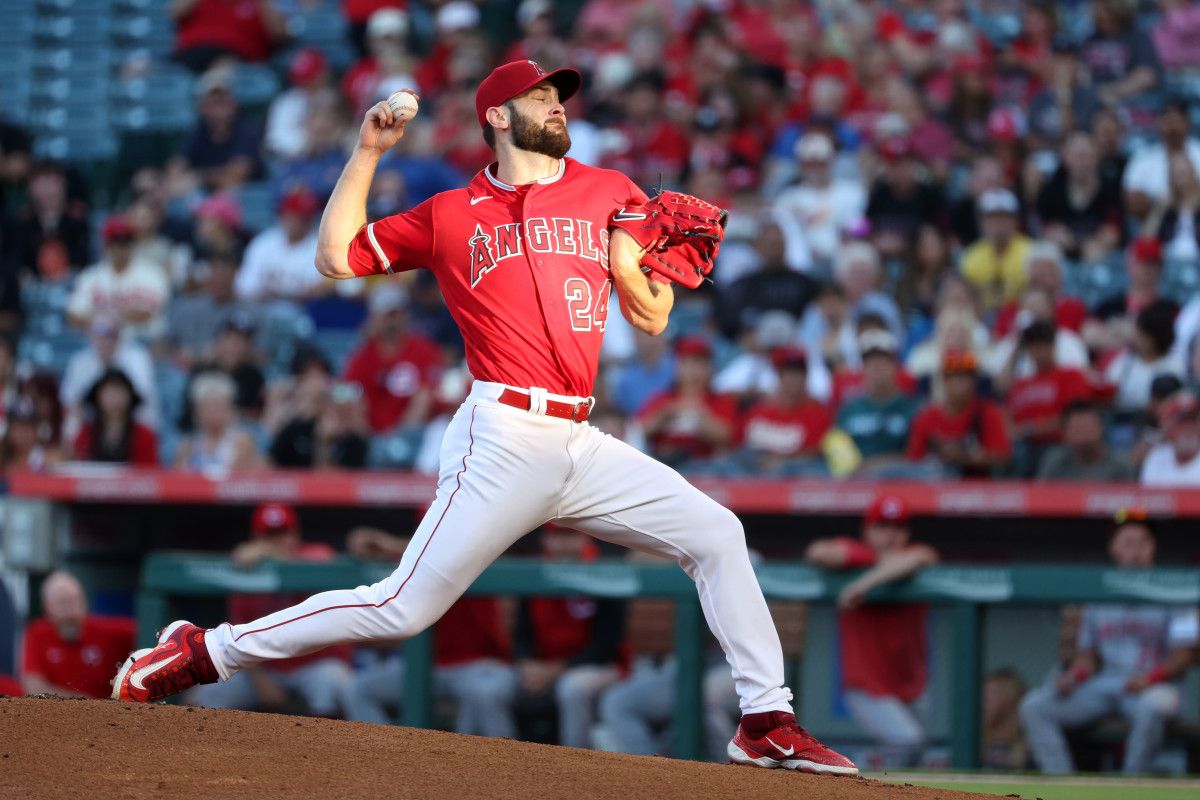Los Angeles Angels starting pitcher Lucas Giolito pitches during the first inning against the Cincinnati Reds at Angel Stadium. (2023)