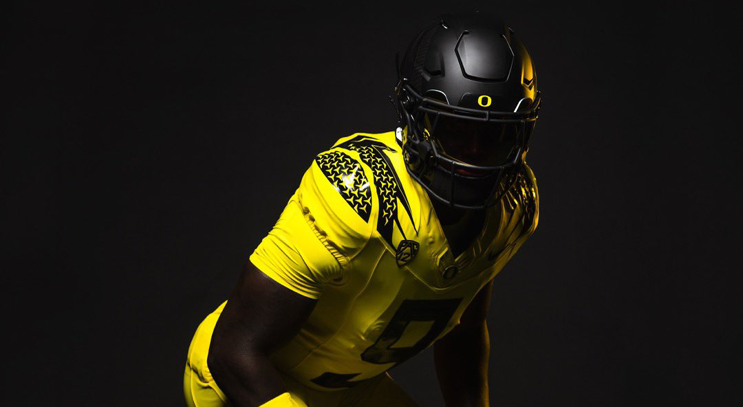 Oregon's new football uniforms released (Pictures)