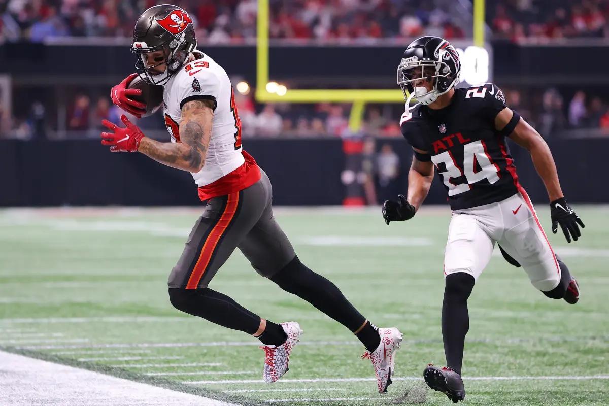 Mike Evans Contract Deadline Demand: Atlanta Falcons Rival Tampa Bay Bucs  Problem - Sports Illustrated Atlanta Falcons News, Analysis and More