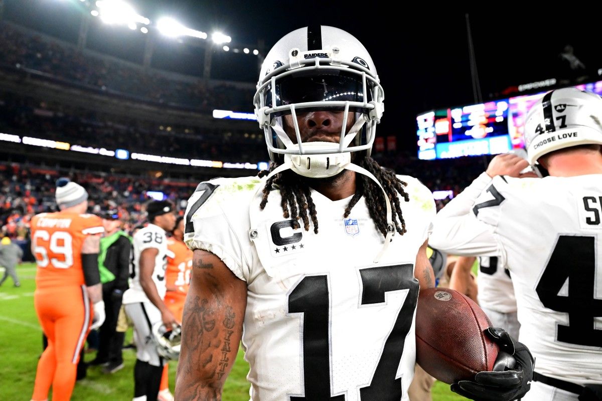 Davante Adams vs Denver Broncos 22