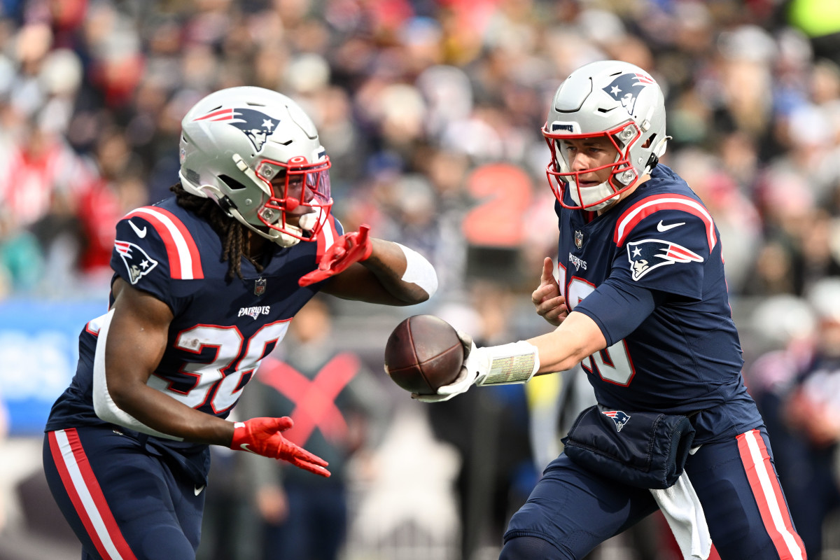 New England Patriots' Run Game Falters In Loss To Philadelphia Eagles -  Sports Illustrated New England Patriots News, Analysis and More