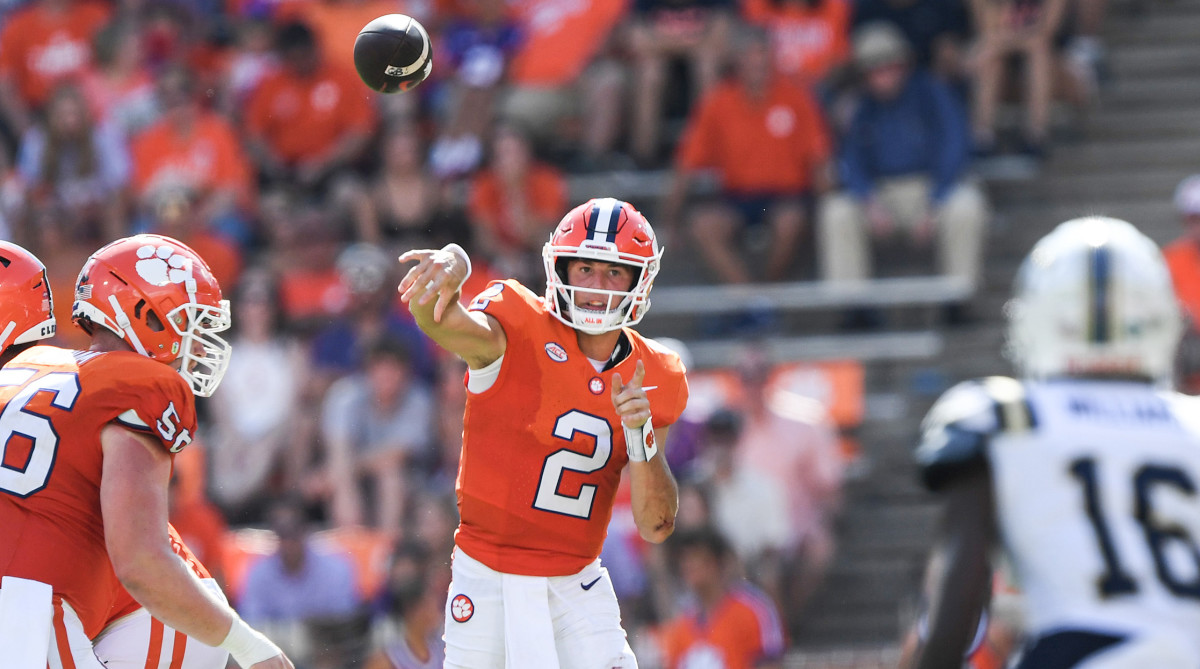 Clemson quarterback Cade Klubnik passes the ball during the third quarter of the game with Charleston Southern at Memorial  Stadium.