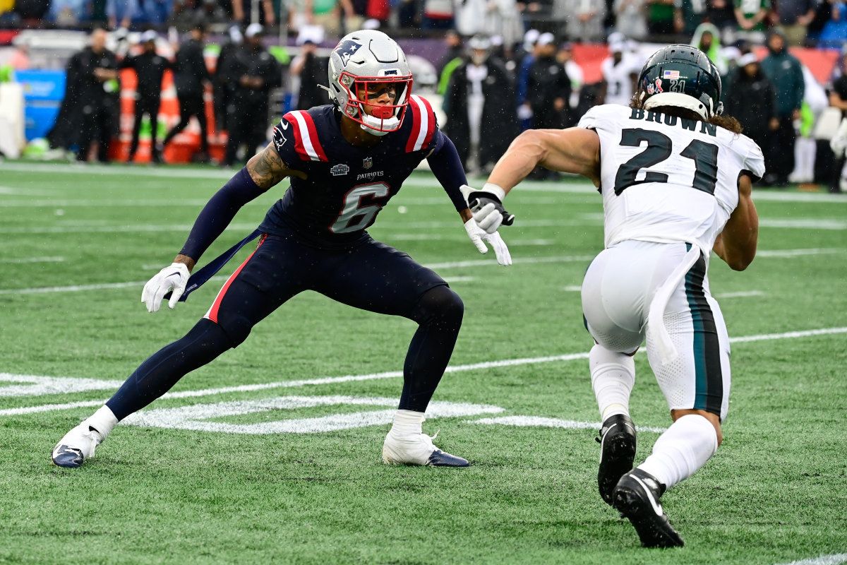 Christian Gonzalez Eagles