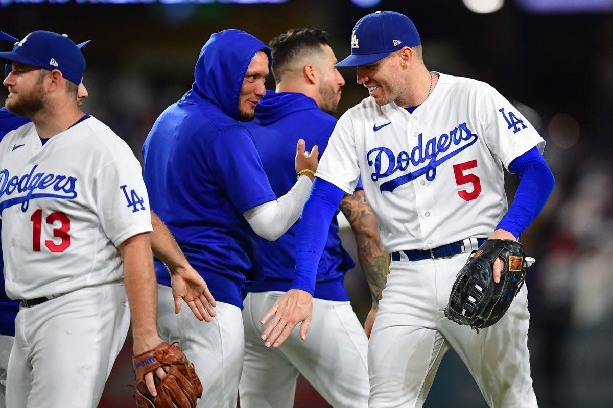 dodgers game live stream today