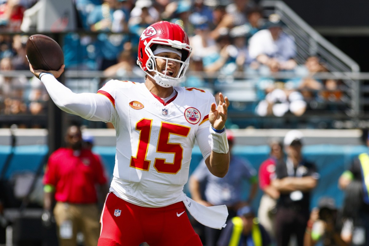 Patrick Mahomes threw for more than 300 yards and a couple of touchdowns in the Chiefs' Week 2 win over the Jaguars.
