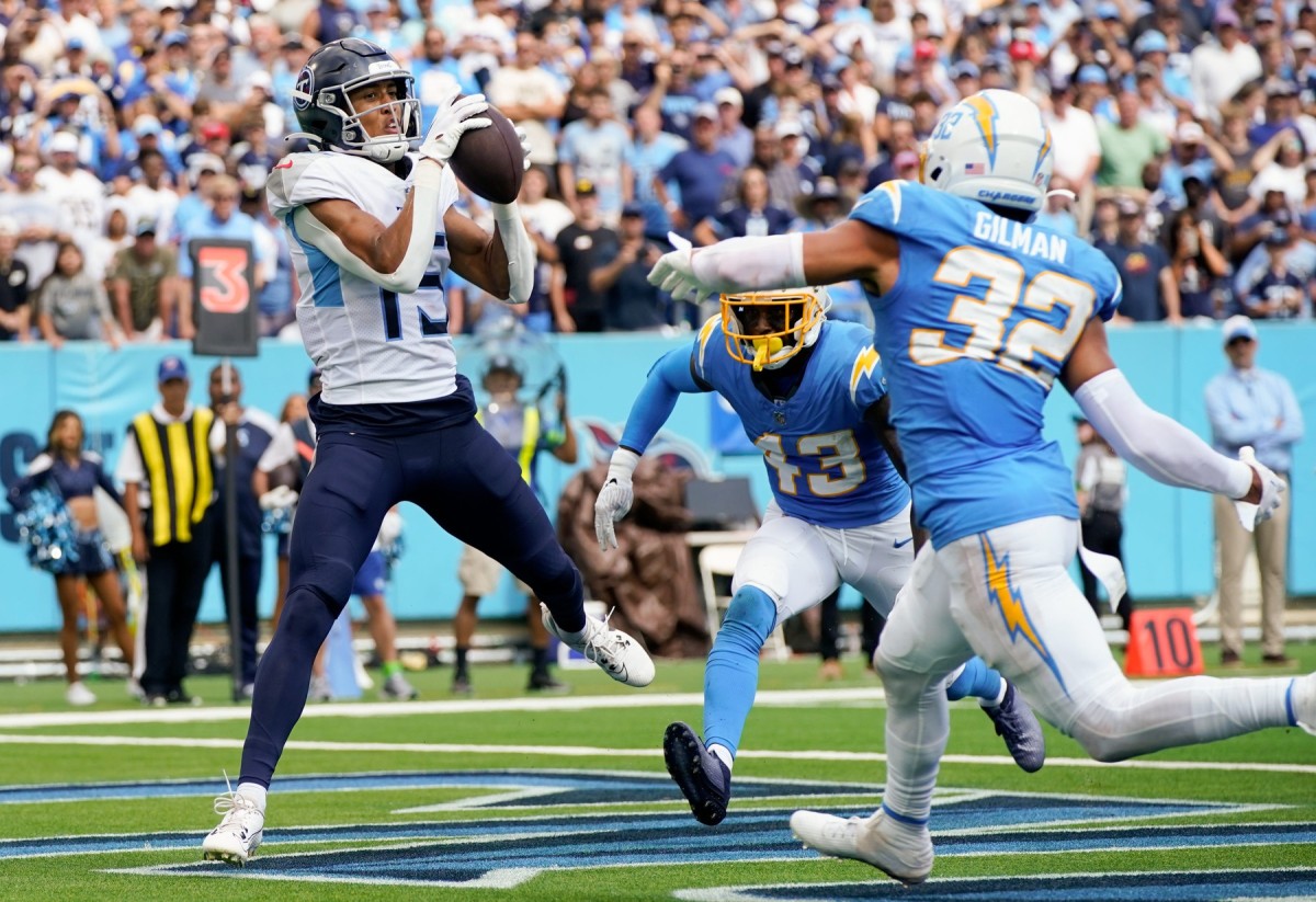 Titans wide receiver Nick Westbrook-Ikhine (15) catches a touchdown pass in the fourth quarter against the Los Angeles Chargers.