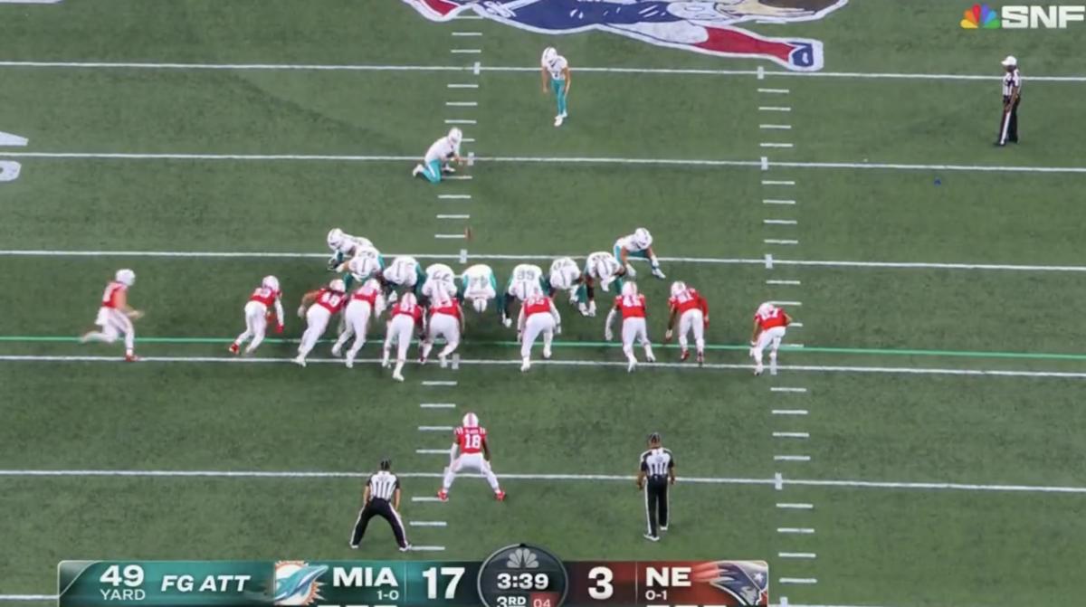 NFL Fans Were Rightfully in Awe of Patriots’ Never Seen Before Move to Block FG 