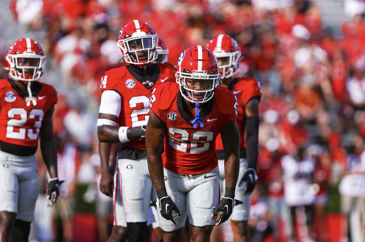 Final Thoughts From No.1 Football's Win Over the South Carolina