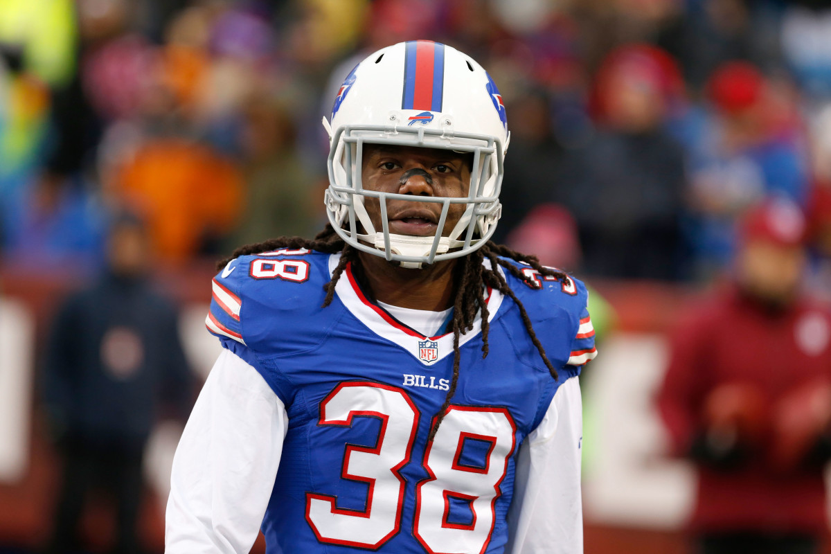 Buffalo Bills defensive back Sergio Brown (38) against the Miami Dolphins at New Era Field. Miami beats Buffalo 34 to 31 in overtime on Dec. 24, 2016.