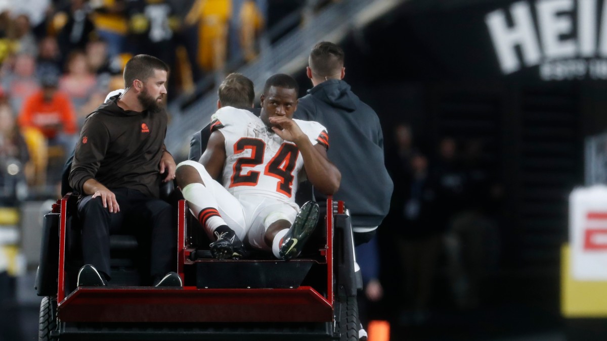 Browns running back Nick Chubb gets carted off the field after injuring his leg in Week 2 against the Steelers.