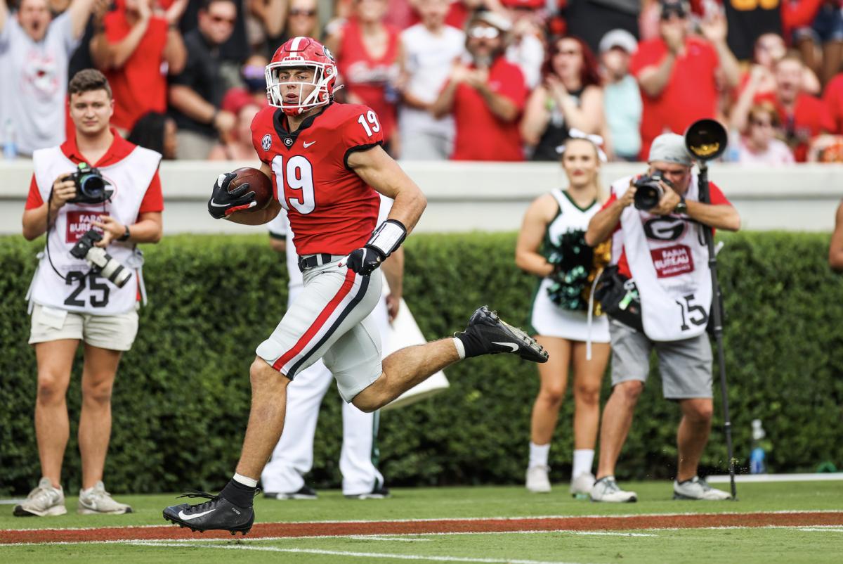 Georgia tight end Brock Bowers during the Bulldogs’ game against UAB in Athens, Ga., on Saturday, Sept. 11, 2021. (Photo by Mackenzie Miles)