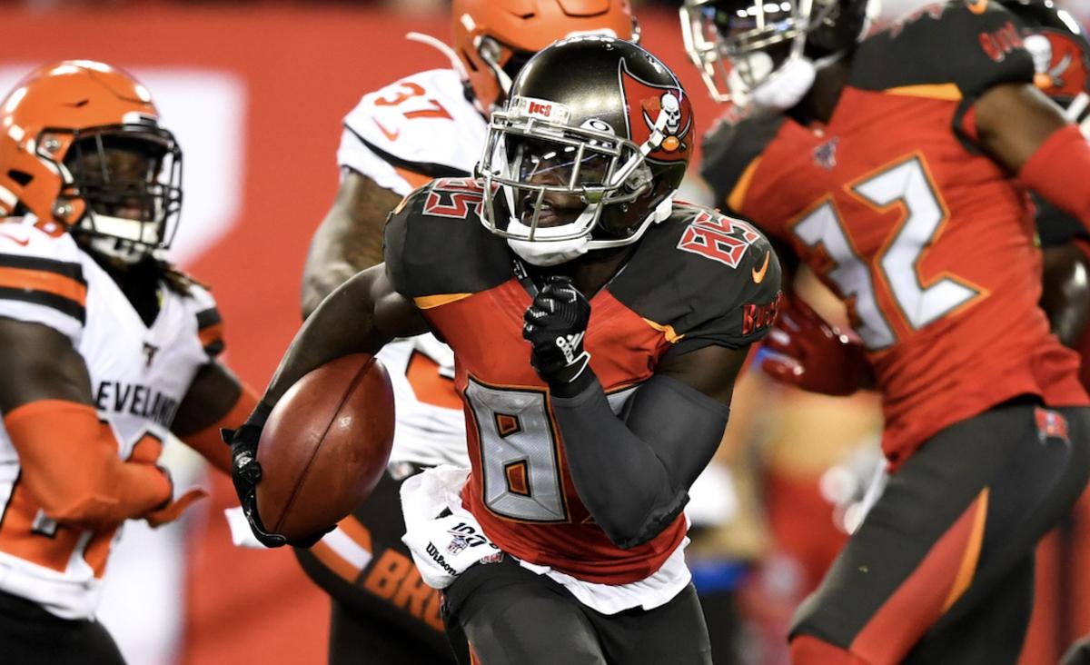 Former Tampa Bay Buccaneers Wide Receiver Officially Retires Tampa