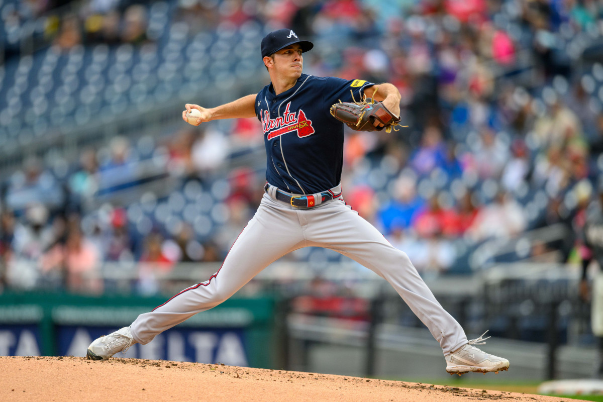 Sep 24, 2023; Washington, District of Columbia, USA; Atlanta Braves starting pitcher Allan Winans (72) throws a pitch during the second inning against the Atlanta Braves at Nationals Park.