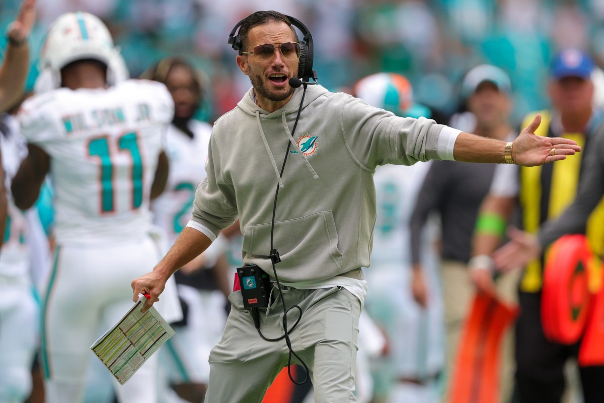 Dolphins coach Mike McDaniel has Miami at 3–0 on the season after its 70-point explosion against the Broncos in Week 3.