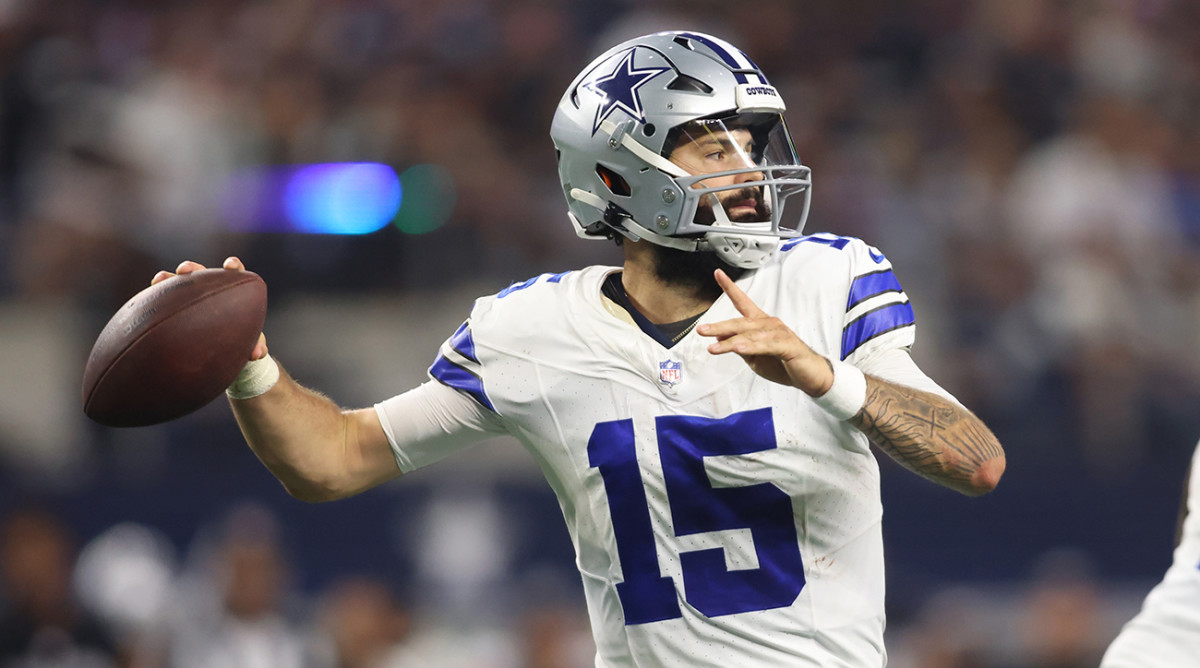 Cowboys quarterback Will Grier (15) throws a pass in the fourth quarter against the Raiders at AT&T Stadium.