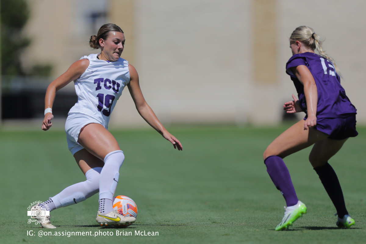 Women's Soccer Poll Watching Week 6 North Carolina Remains on Top