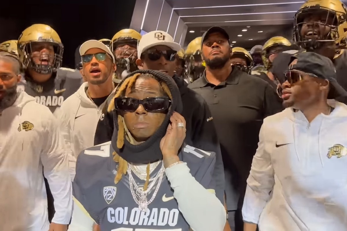 Lil Wayne in the tunnel at Colorado