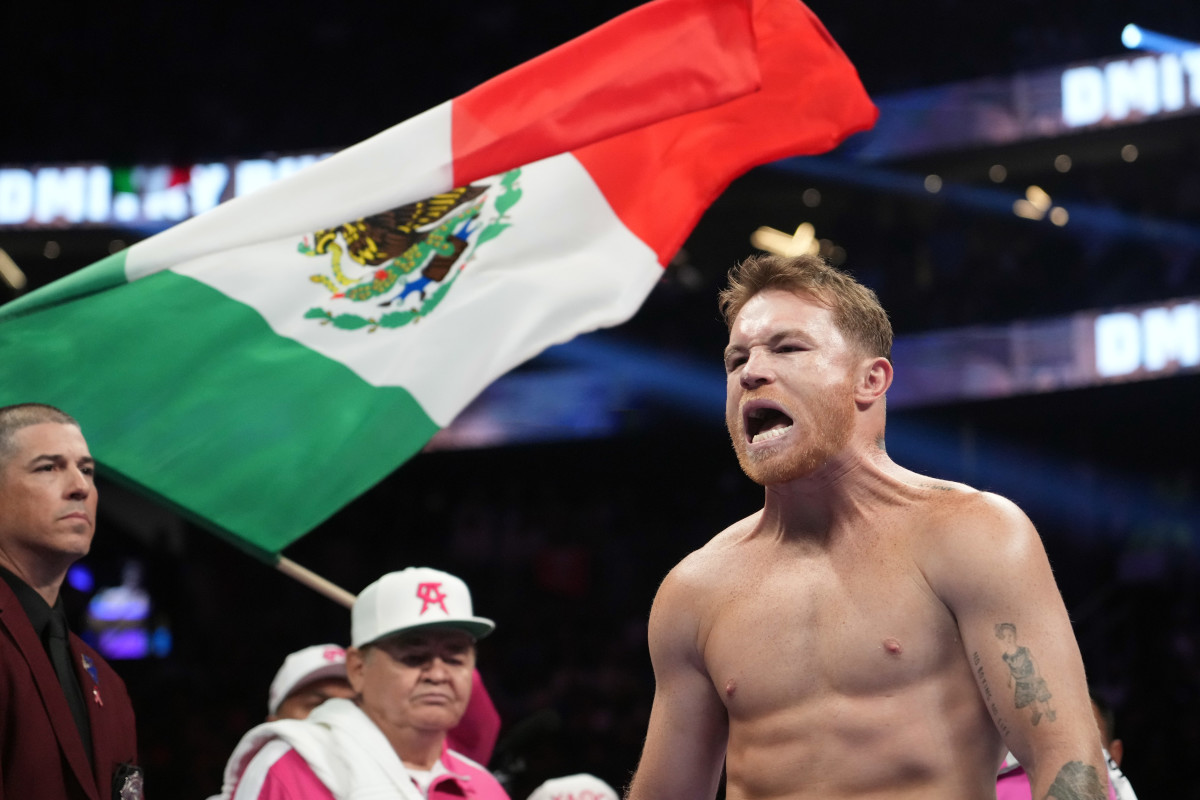 Canelo Alvarez vs Jermell Charlo 2023 Program, 4 Cards,Bout Sheet & FIGHT  RECAP