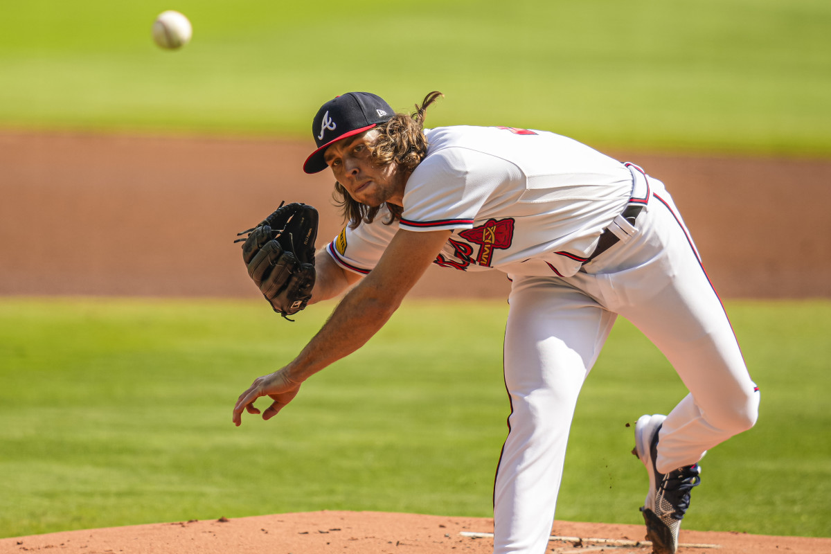 Oct 1, 2023; Cumberland, Georgia, USA; Atlanta Braves starting pitcher Dylan Dodd (46) pitches against the Washington Nationals during the first inning at Truist Park.