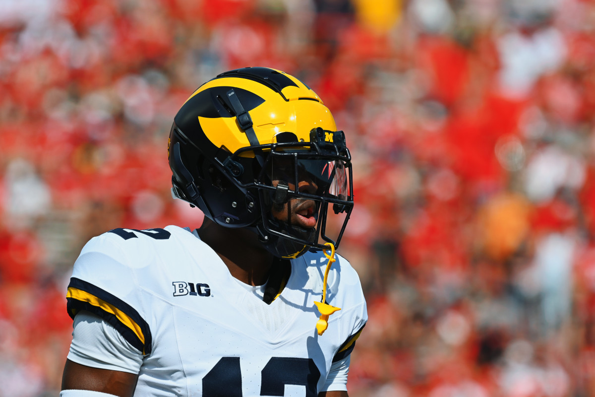 Michigan football updates starting CB Josh Wallace's status heading into  Penn State game - Sports Illustrated Michigan Wolverines News, Analysis and  More