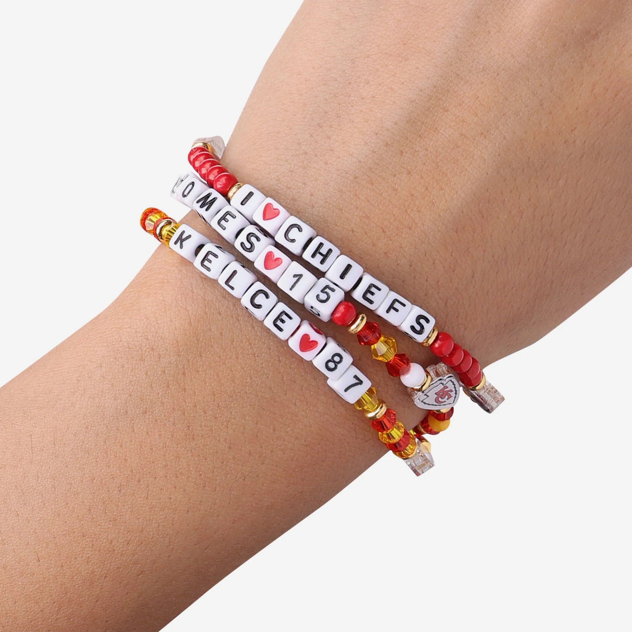 5 fantastic friendship bracelets you can make at home - GirlsLife