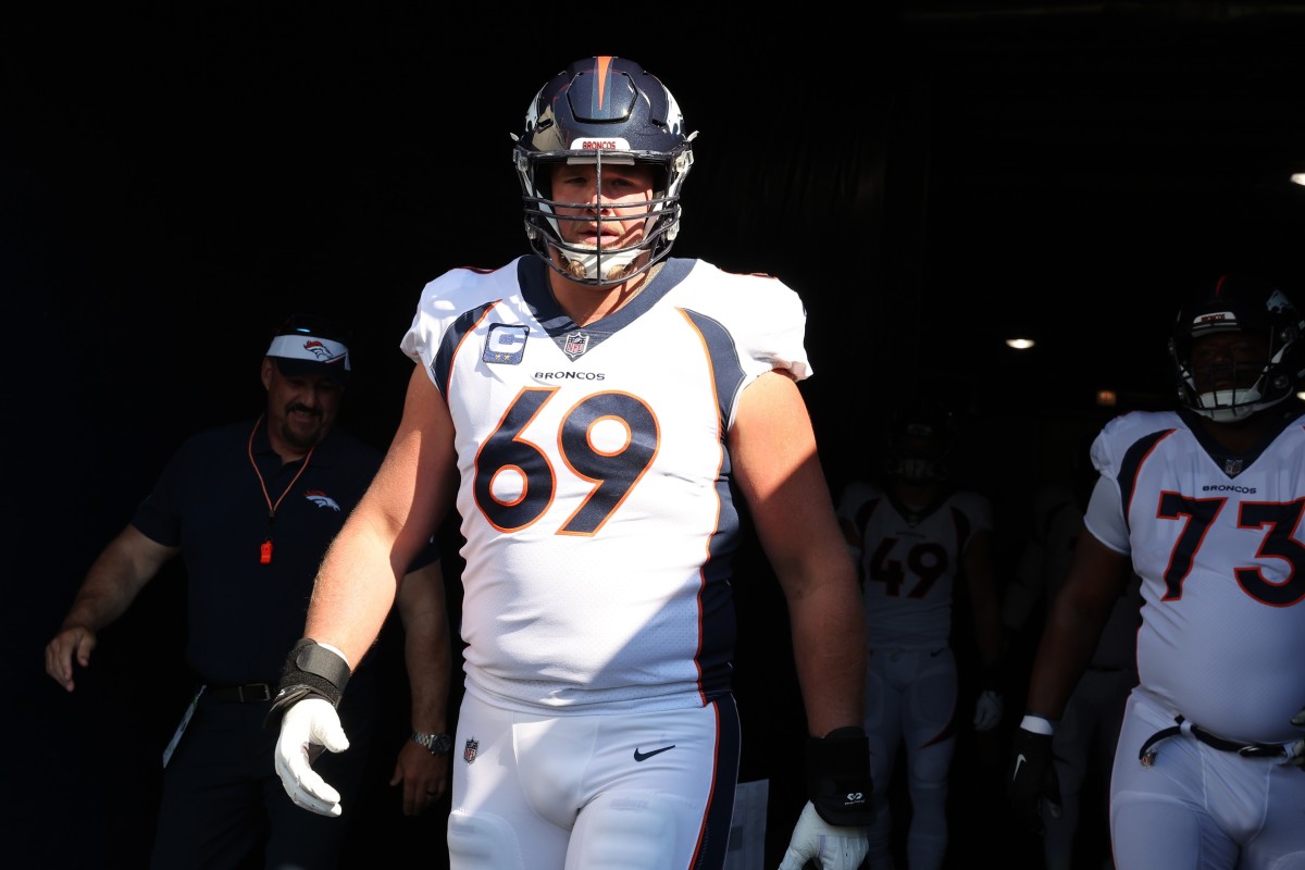 Denver Broncos offensive tackle Mike McGlinchey (69) takes the field before the game against the Chicago Bears at Soldier Field.