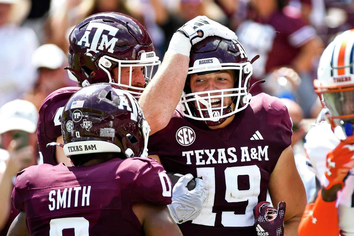 Johnson to Johnson How Two Plays Helped Texas A&M Aggies Gain Halftime