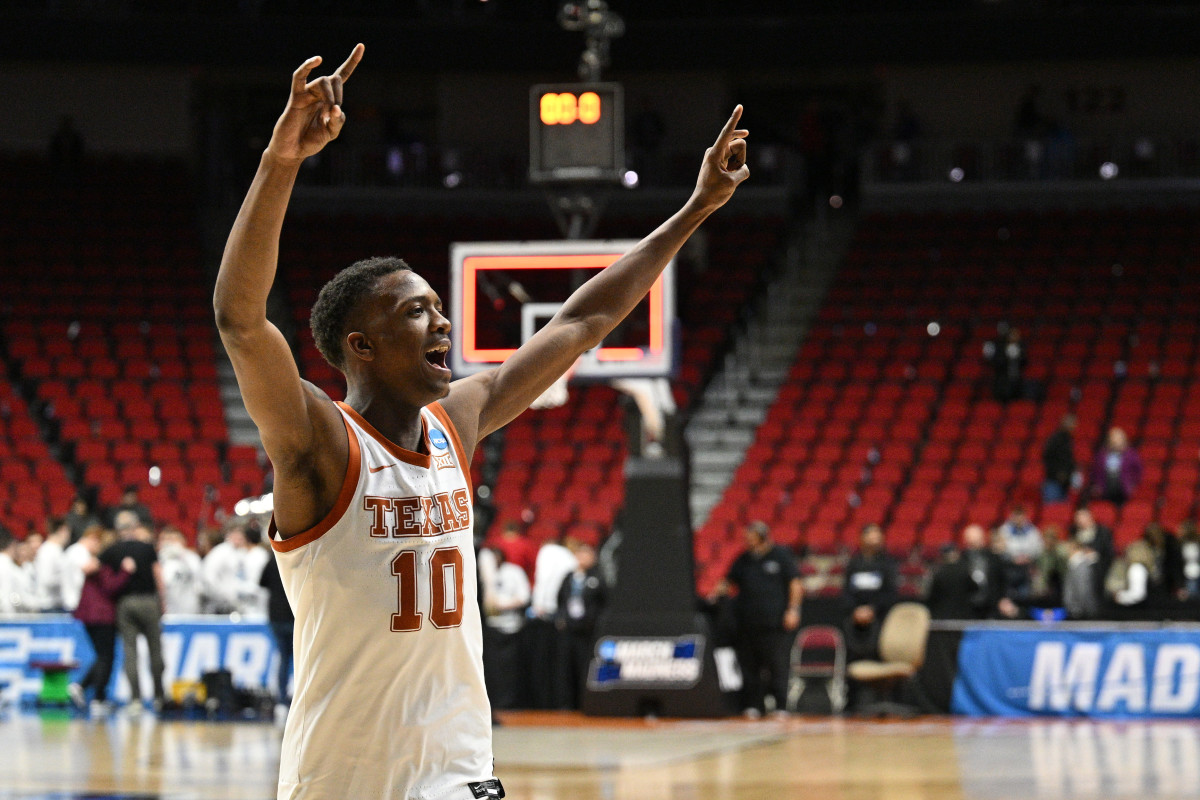 Mar 18, 2023; Des Moines, IA, USA; Texas Longhorns guard Sir'Jabari Rice (10) reacts after defeating the Penn State Nittany Lions at Wells Fargo Arena.