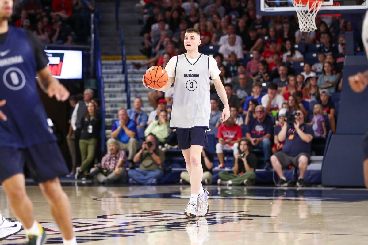 Gonzaga Kraziness in the Kennel 202379
