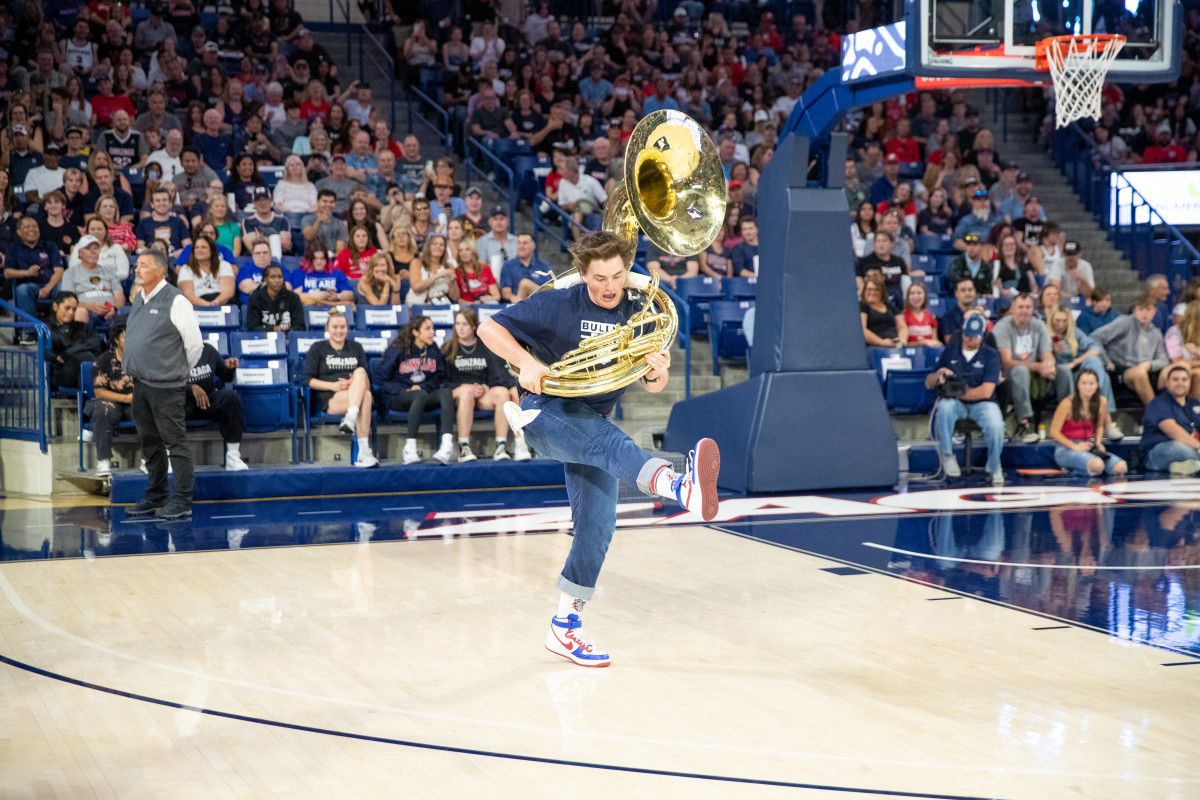 Gonzaga Kraziness in the Kennel 2023122