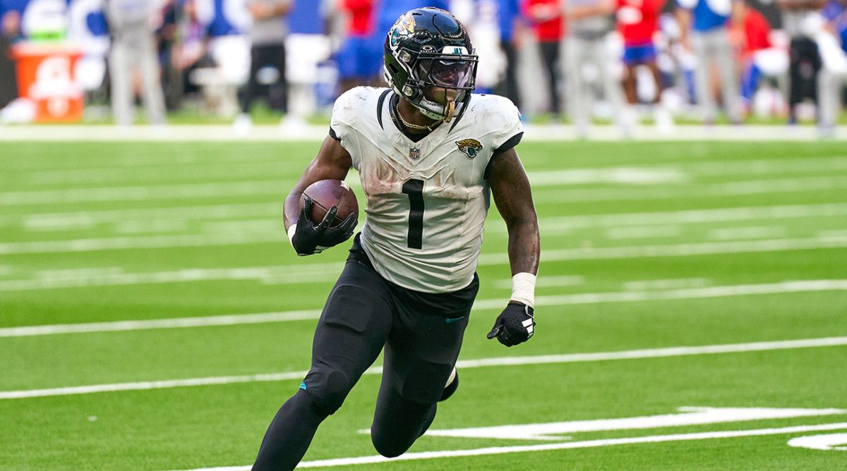 Jacksonville Jaguars RB Travis Etienne Jr. scored two touchdowns vs. the Buffalo Bills in Week 5.