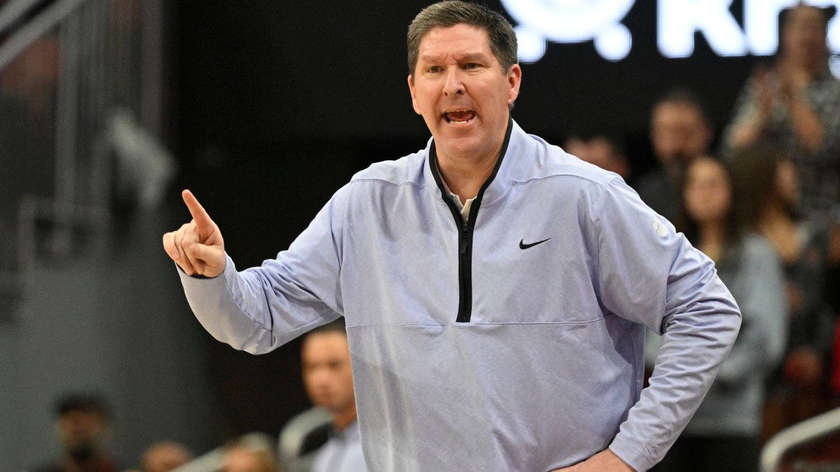 Clemson Tigers head coach Brad Brownell.