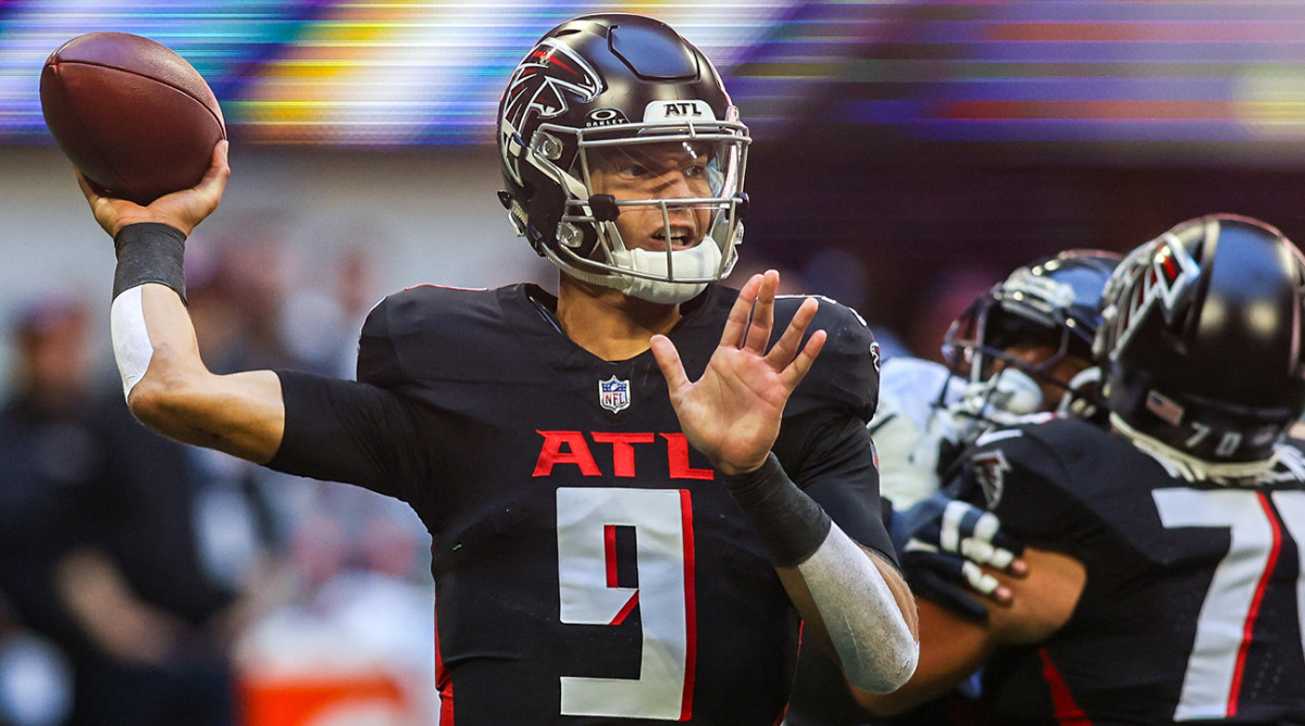 Atlanta Falcons quarterback Desmond Ridder