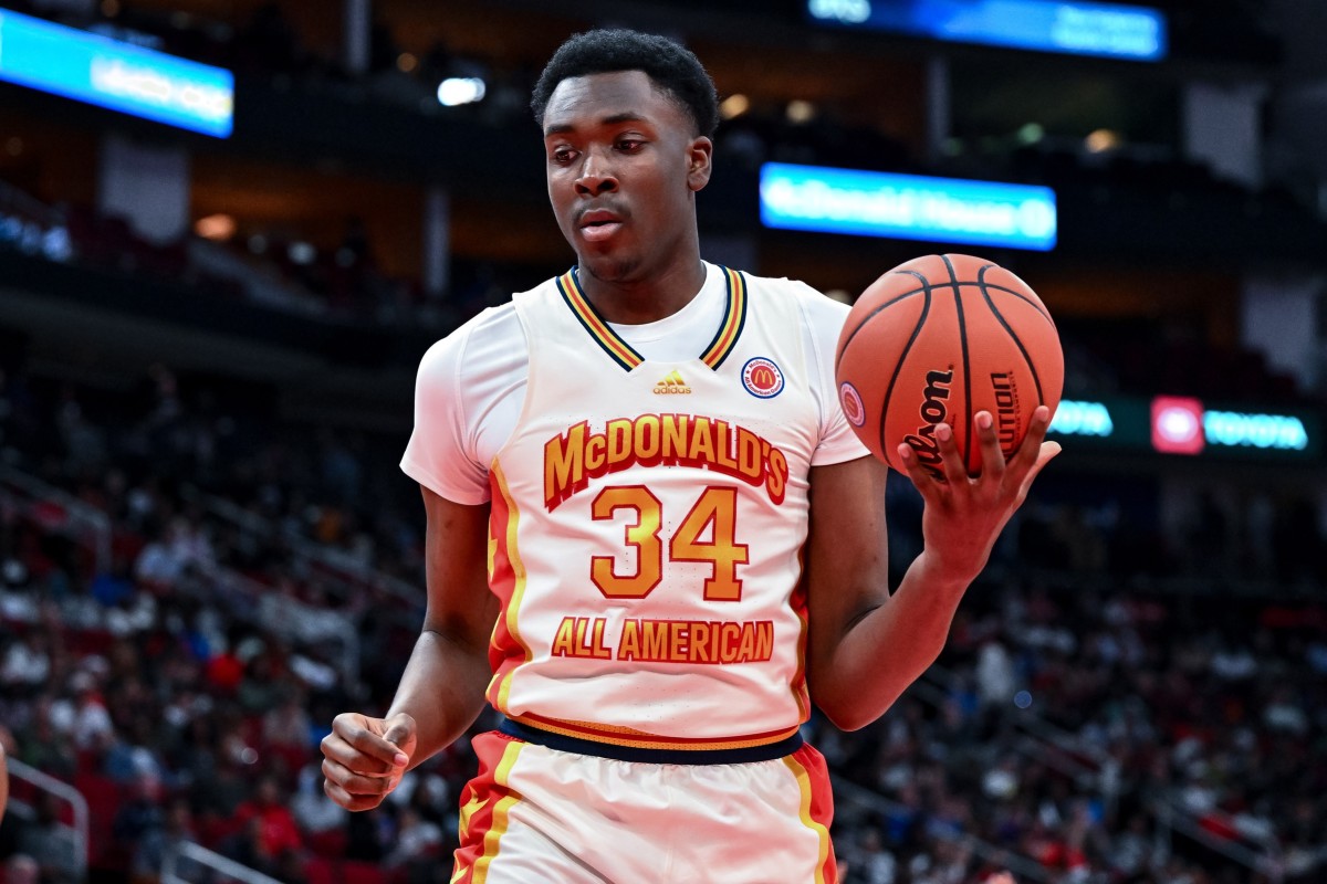 McDonald's All American East forward Xavier Booker (34) in action during the first half against the McDonald's All American West at Toyota Center.