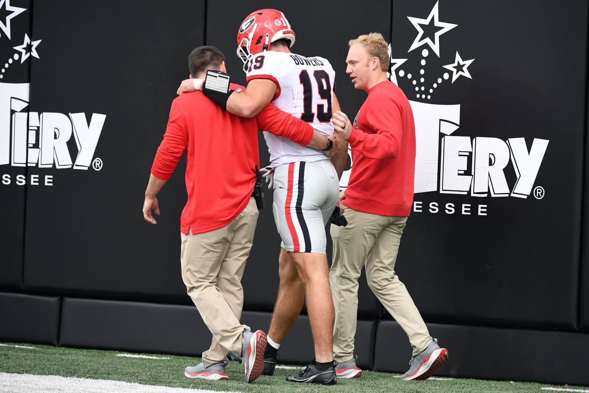 Oct 14, 2023; Nashville, Tennessee, USA; Georgia Bulldogs tight end Brock Bowers walks off the field after an injury during the first half against the Vanderbilt Commodores at FirstBank Stadium. Mandatory Credit: Christopher Hanewinckel-USA TODAY Sports