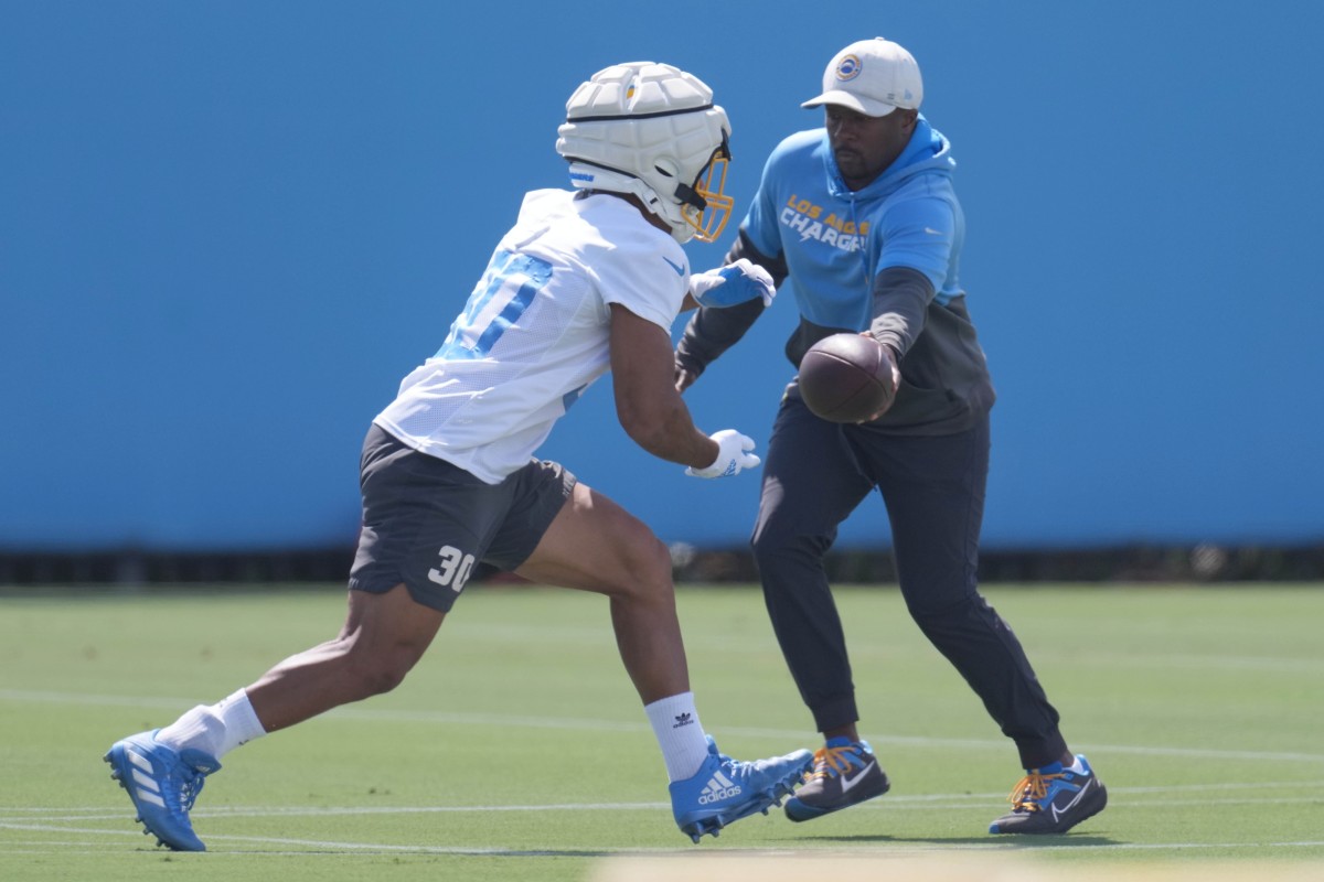 Chargers News Austin Ekeler Return Ignites Joy Among The Bolts