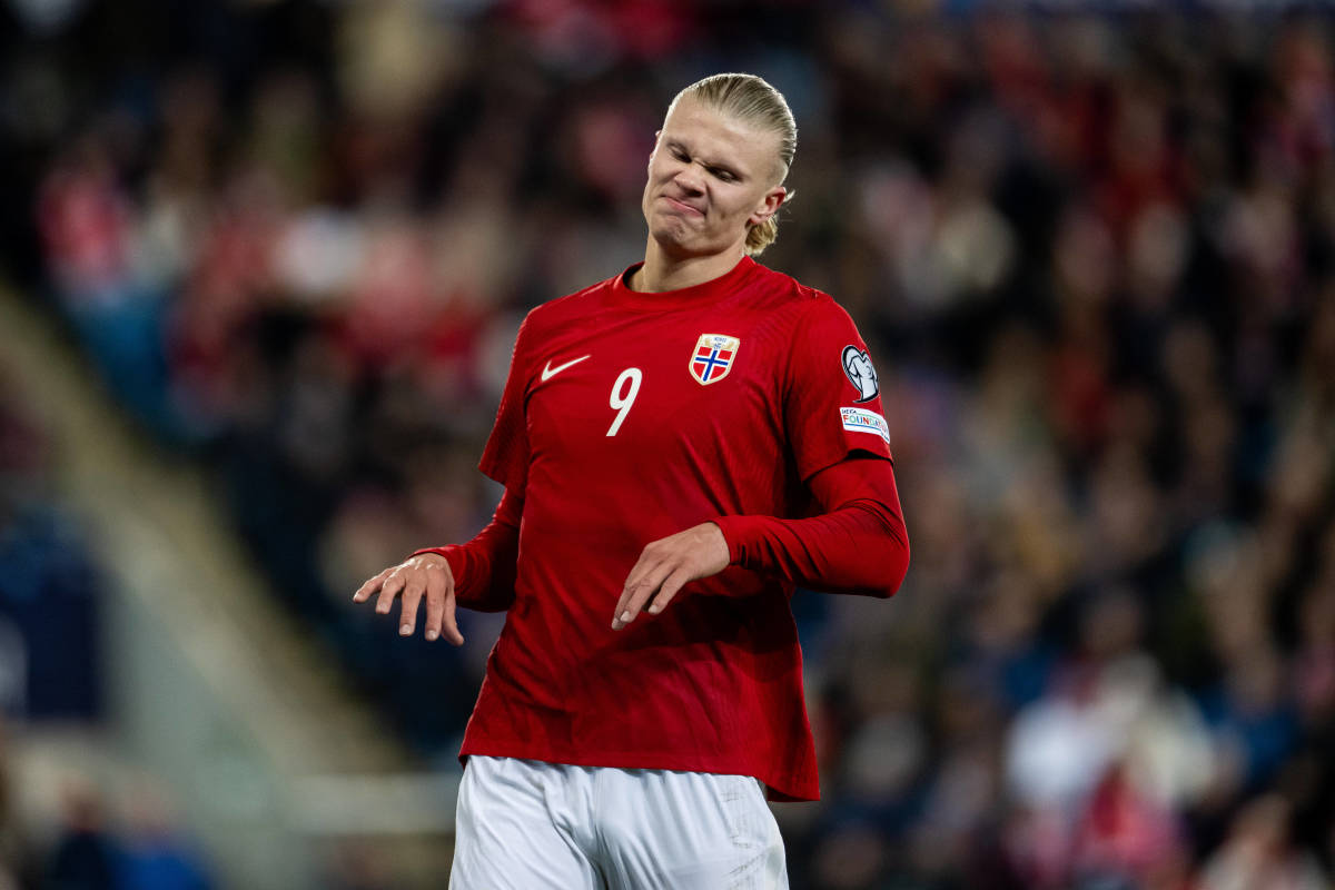 Erling Haaland pictured looking dejected during Norway's 1-0 loss to Spain in October 2023