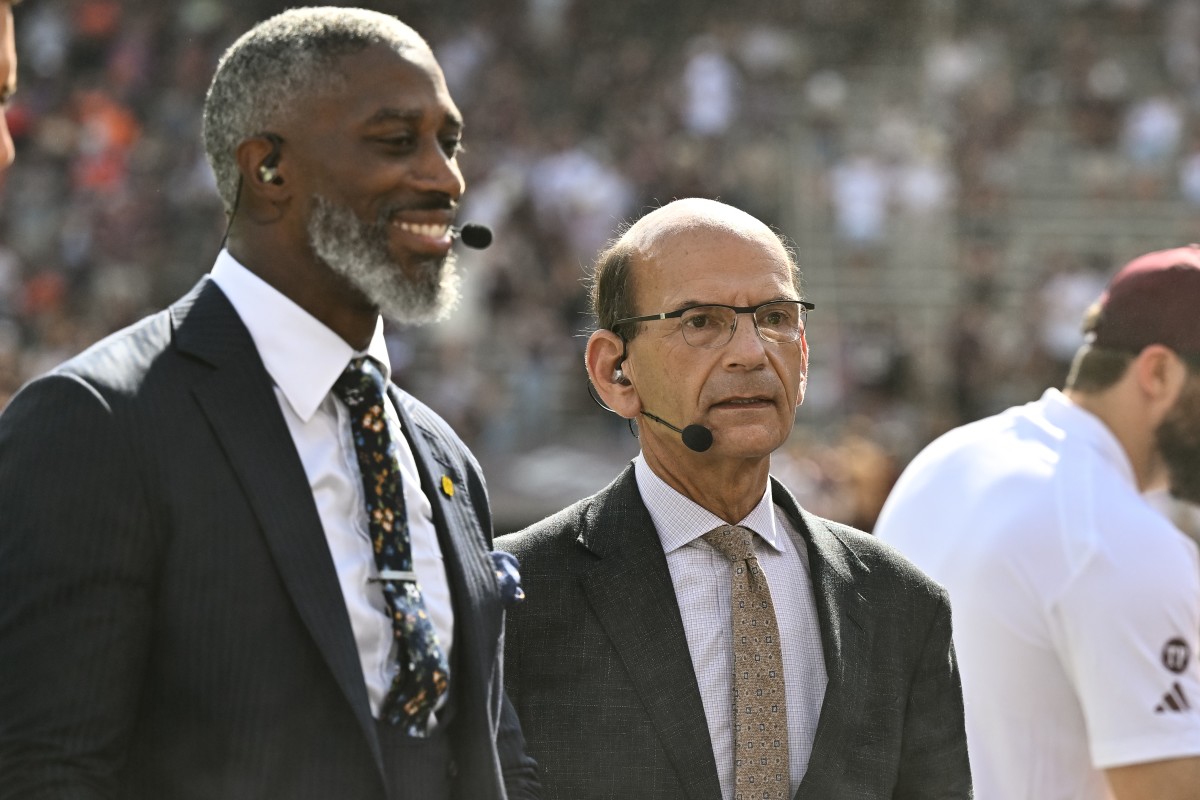 SEC Network's Paul Finebaum and Roman Harper during the Auburn vs. Texas A&M game. (Photo by Maria Lysaker of USA Today Sports)
