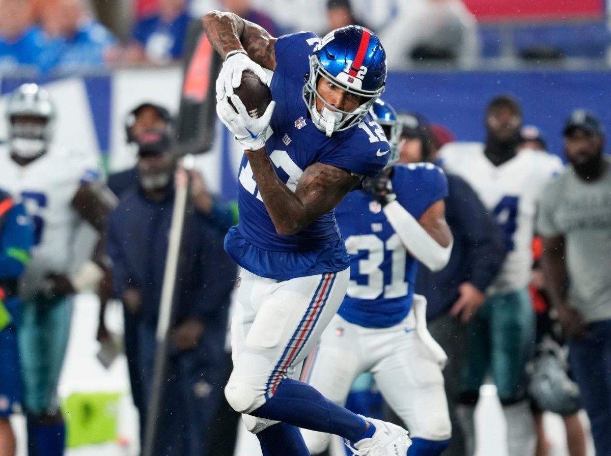 New York Giants tight end Darren Waller (12) catches a ball during the game against the Dallas Cowboys, Sunday, September 10, 2023.